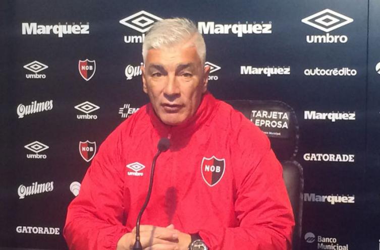 La confianza de De Felippe: “El equipo va a aparecer”