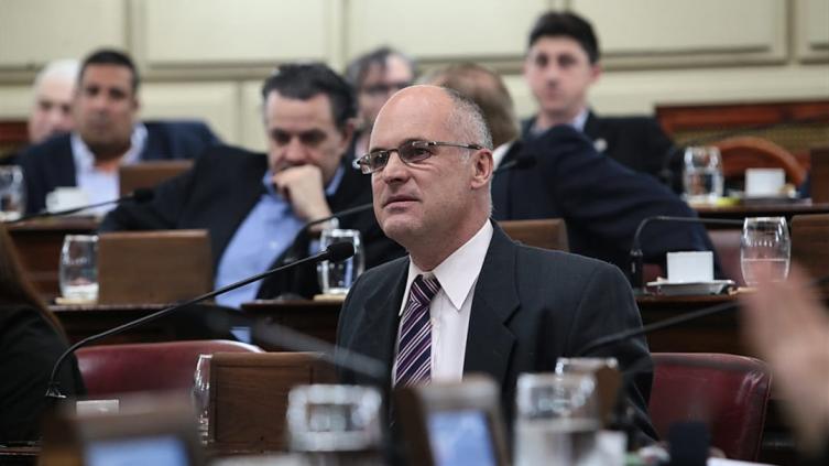 Henn: “está claro que no quieren la reforma” 