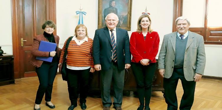 Lifschitz recibió a tres científicos santafesinos distinguidos 