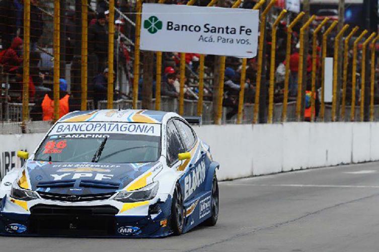 Canapino, el más veloz en el primer ensayo