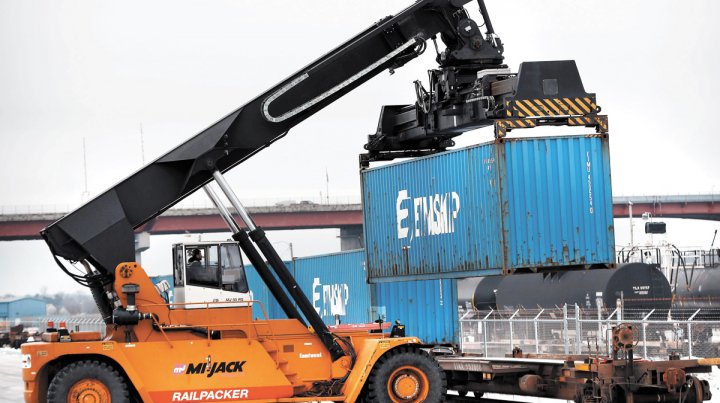 Oficializan por decreto las subas de retenciones a las exportaciones