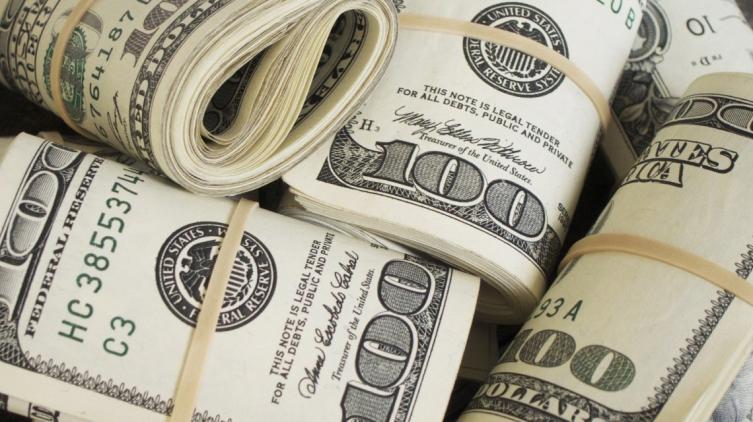 Luego de superar la barrera de los $40, el dólar volvió a abrir en alza