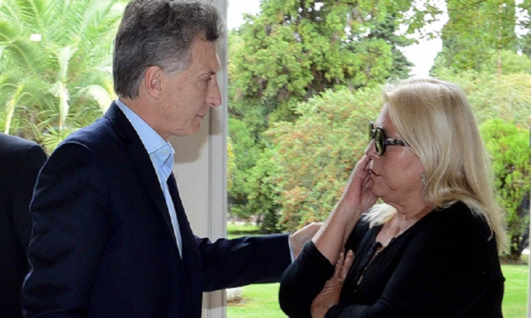 Elisa Carrió apuntó su furia por primera vez contra el presidente Macri