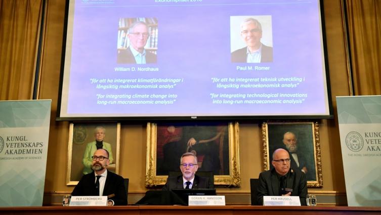 Dos estadounidenses premiados con el Nobel de Economía