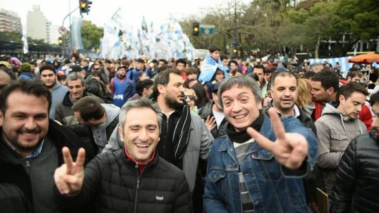 El juez Bonadio citó a indagatoria a Máximo Kirchner