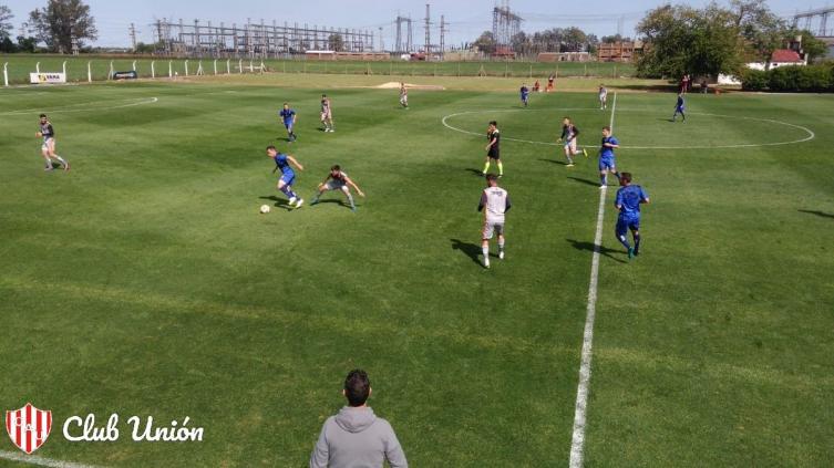 Unión le ganó a Cosmos en el partido amistoso