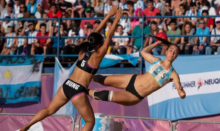 Las jugadoras defendieron la elección de su vestimenta para dejar atrás la polémica