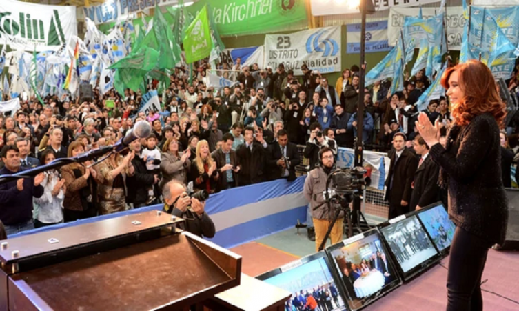 Los pendrives que desnuda el financiamiento de la campaña K del 2013  