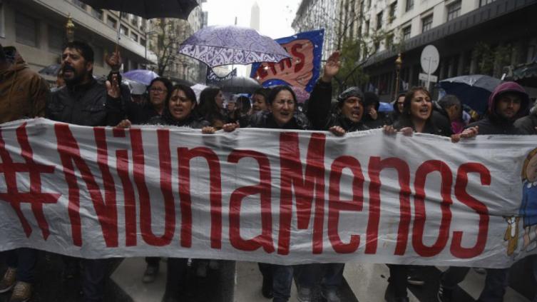  El Presupuesto destina sólo el 0,11% del gasto total a las mujeres