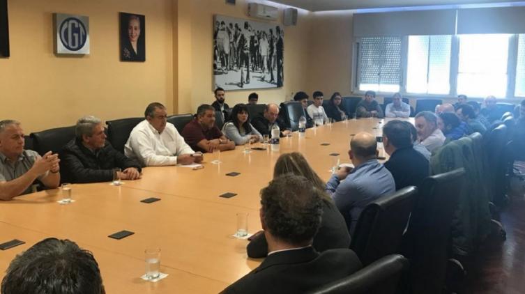 La CGT se reúne para evaluar si va o no al paro