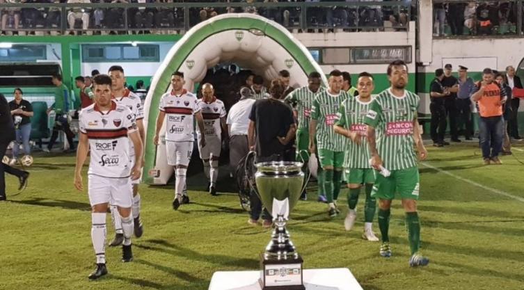 Copa Santa Fe: El equipo de Bichi Fuertes perdió 3 a 2 ante Unión de Sunchales la primera final 
