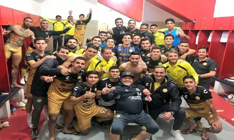 Los Dorados de Maradona le ganaron a Mineros y avanzaron a las semifinales