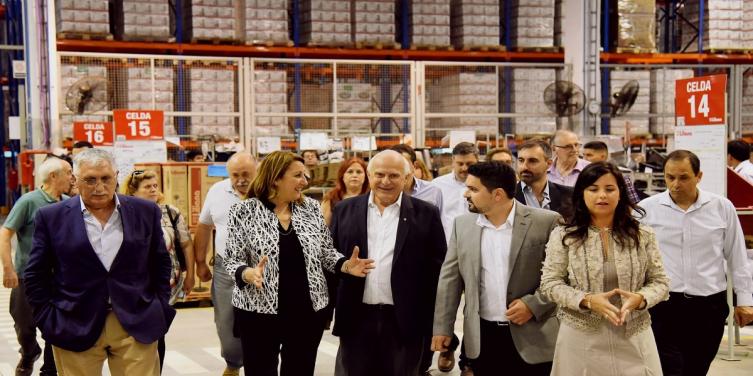 Fomentar la compra en centros comerciales a cielo abierto 