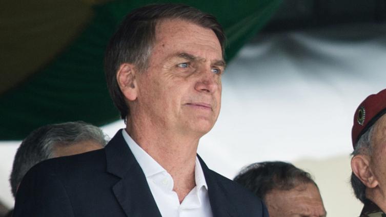 Por la puñalada durante la campaña, Bolsonaro entra nuevamente al quirófano