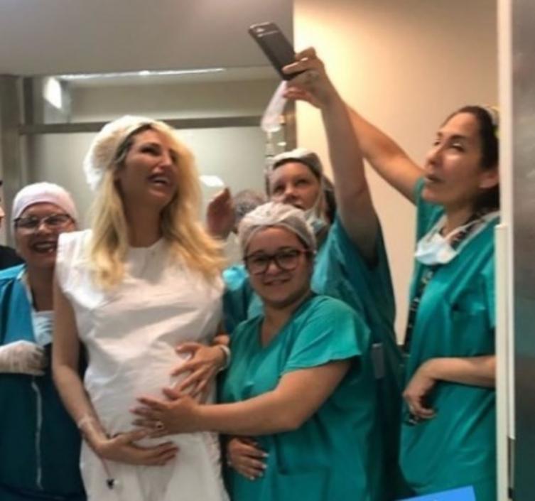 Nació Salvador, el hijo de Victoria Xipolitakis: “¡Fiesta en el quirófano!”
