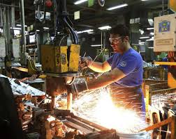 La producción pyme cayó fuerte en noviembre y ya lleva siete meses consecutivos a la baja