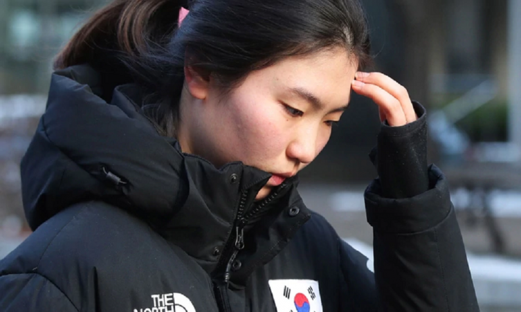 El crudo testimonio de una exitosa atleta coreana acosada por su entrenador