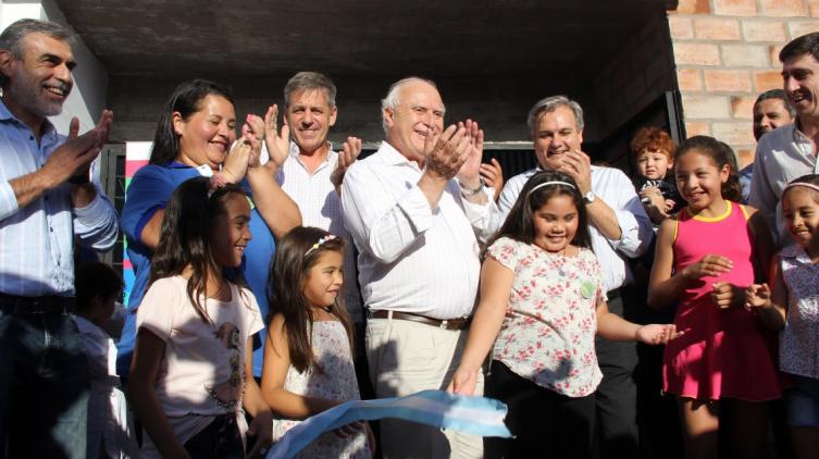 Lifschitz inauguró obras en Alto Verde