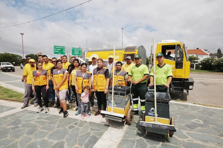 Operativos especiales de limpieza en la Costanera Oeste 