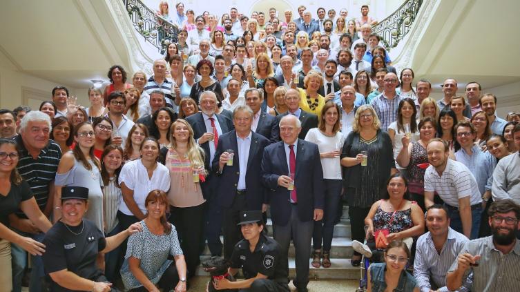 Lifschitz realizó el brindis de fin de año  