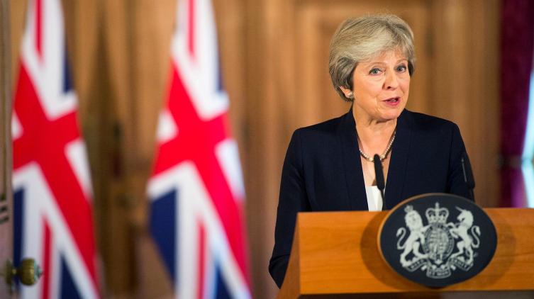 Theresa May le pidió al Parlamento que apoye el Brexit