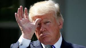 Trump ahora quiere otro muro, el de acero