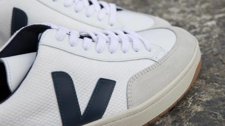 Las zapatillas que la están rompiendo en Instagram