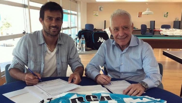 Cvitanich es jugador de Racing
