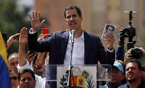 Quién es Juan Guaidó, el joven autoproclamado presidente