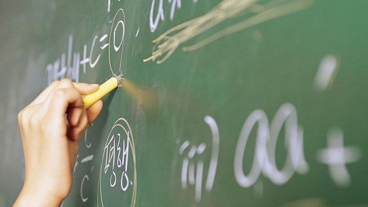 Alternativas para que personas trans finalicen estudios