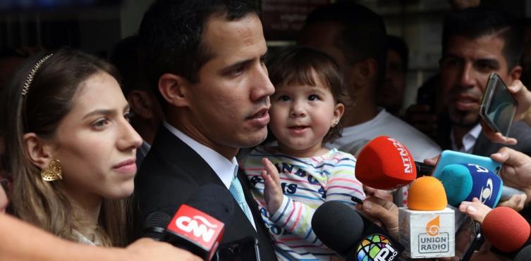 El chavismo intimida a Juan Guaidó y recrudece la represión a la prensa