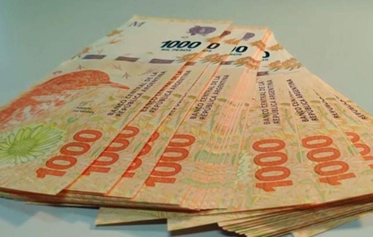 Alertan en redes por circulación de billetes falsos de $ 1.000