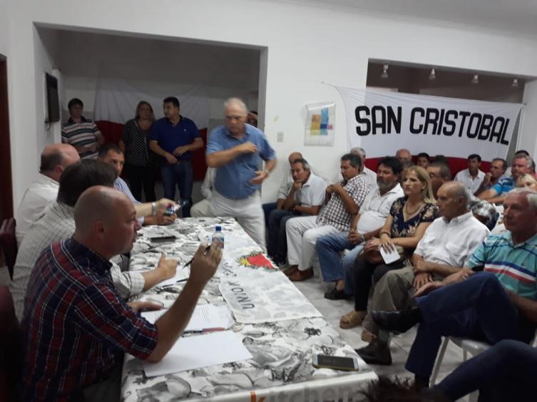 Definición de candidaturas provinciales en el FPCyS