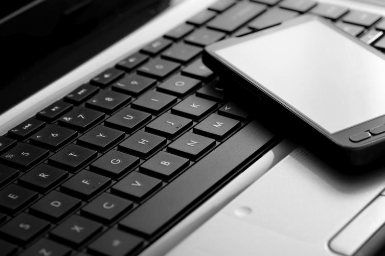 El método Marie Kondo aplicado al celular y a la computadora