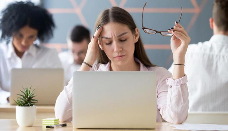 Tips para combatir el estrés laboral