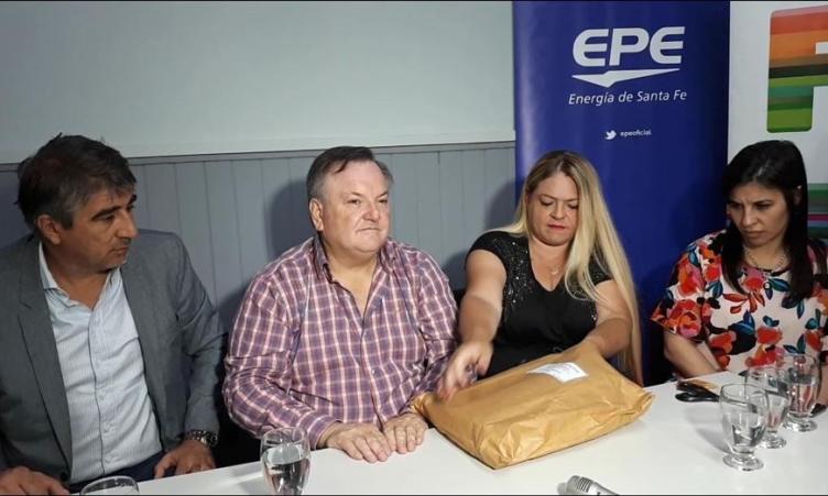 Apertura de Sobres para nueva línea eléctrica 