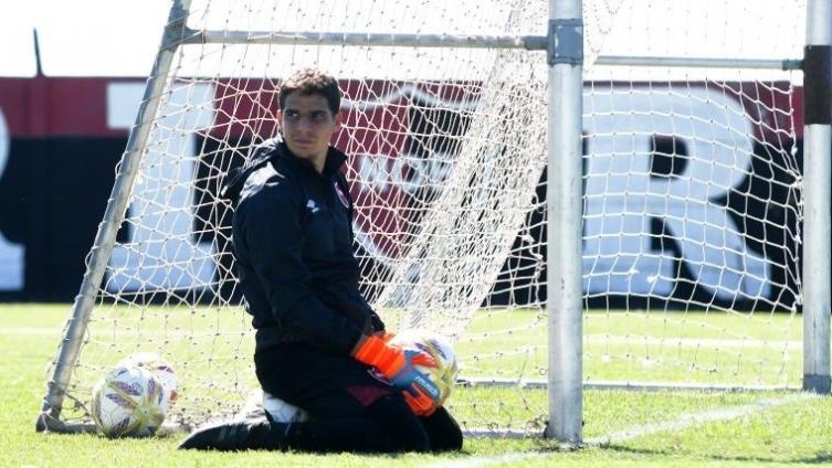 Newell ´s entrena y viaja a Buenos Aires para jugar con River