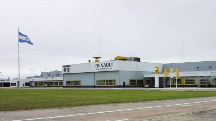 Renault suspendió a 1.500 operarios
