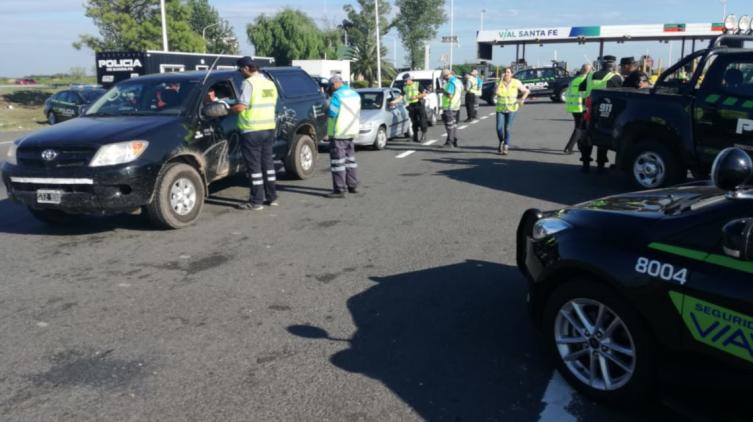 Megaoperativo en la Autopista Rosario-Santa Fe