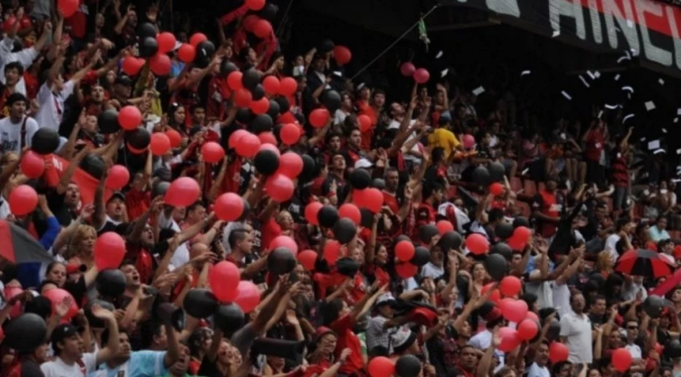 Los hinchas sabaleros tienen a la venta las entradas para viajar a Perú