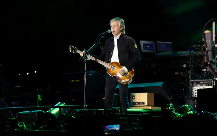 Mientras Paul McCartney cantaba
