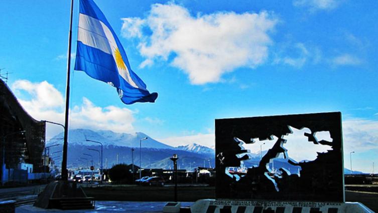 Se conmemora el Día del Veterano y de los Caídos en la Guerra de Malvinas