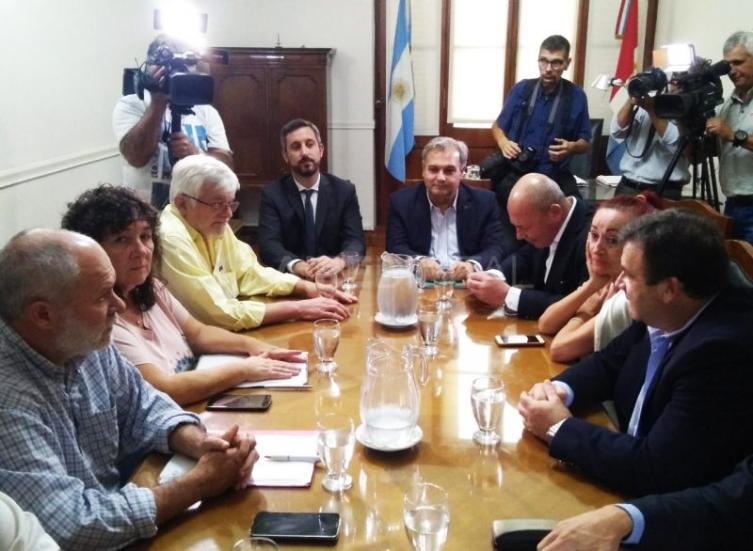 Se avanzó en la negociación pero no hay acuerdo 
