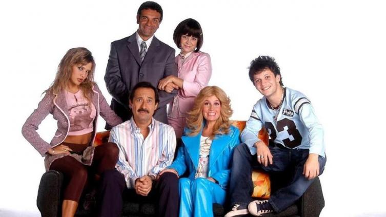 Mala noticia para los fans de “Casados con hijos”: el motivo por el que se frenó el regreso