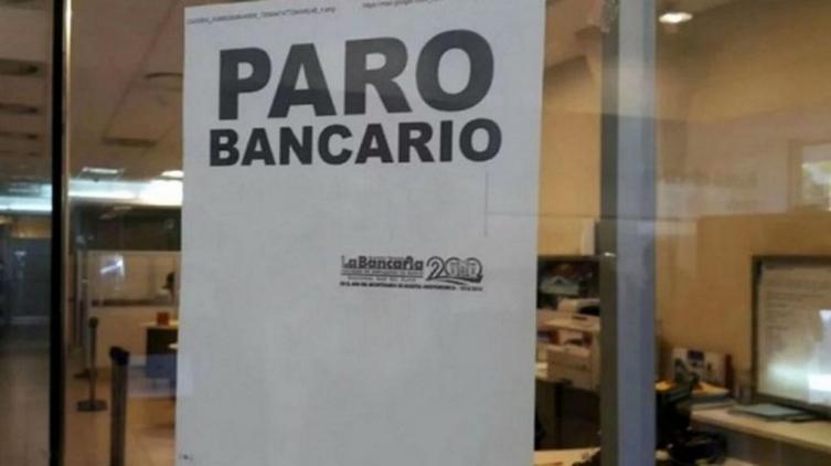 Bancarios adhieren al paro del próximo 30 de abril