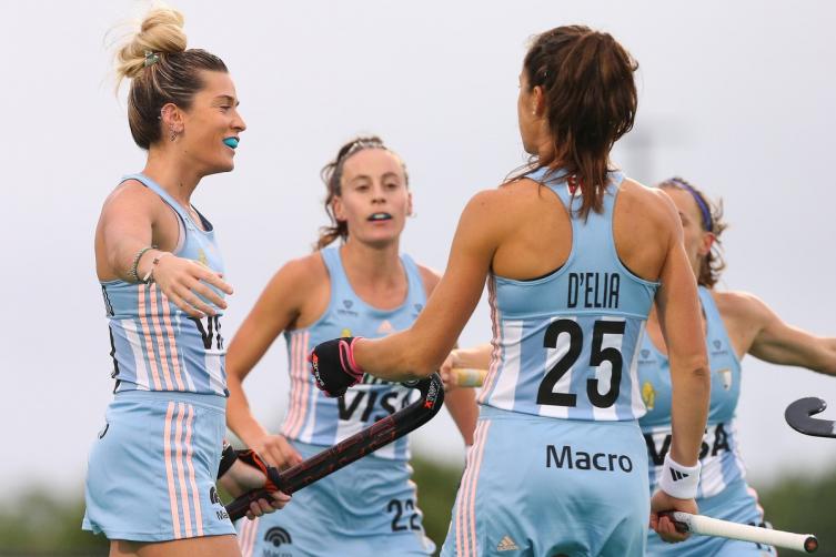 Las Leonas siguen invictas y los Leones obtuvieron una valiosa victoria
