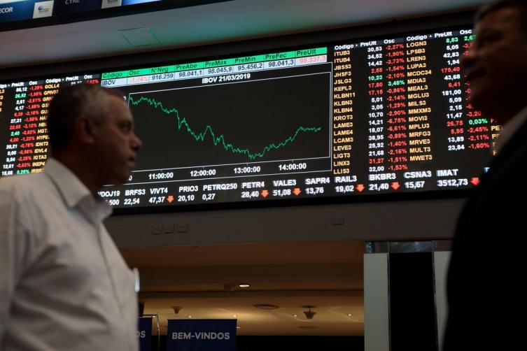 Derrumbe de los mercados en Brasil: tensiones políticas y malos datos económicos