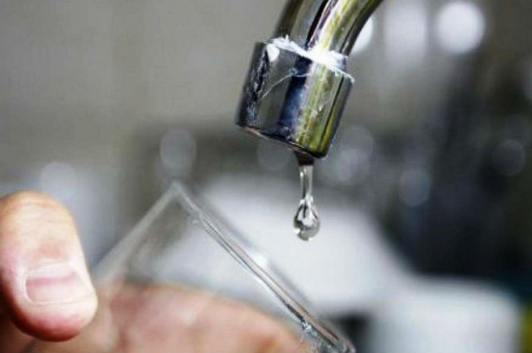 Baja presión de agua en dos barrios
