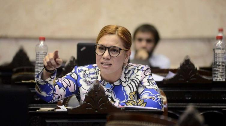 Sería una mujer radical la que acompañe como vice a Macri, pero no descartan a Ernesto Sanz