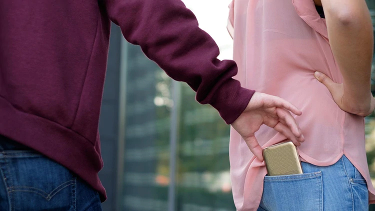 Paso a paso, qué hay que hacer si te roban el teléfono celular
